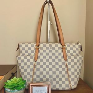 Louis Vuitton Damier Azur Totally PM